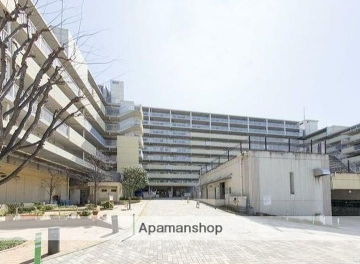 東京都品川区上大崎2丁目の賃貸マンションの外観