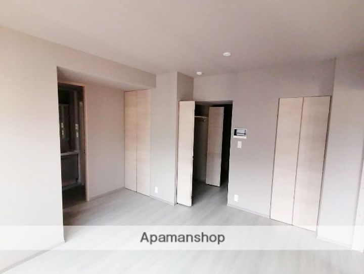 RELUXIA上野EASTの居間