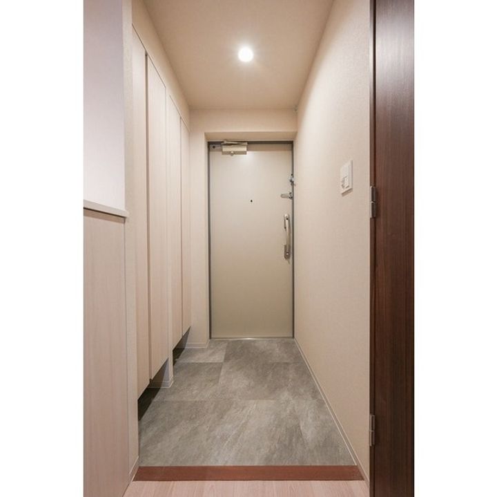 ウェルスクエア武蔵小山Ⅱの玄関