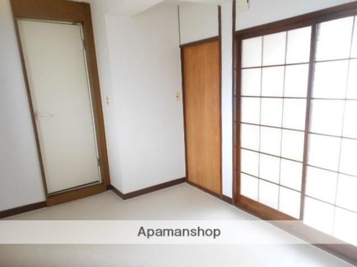 光ハウスの居間