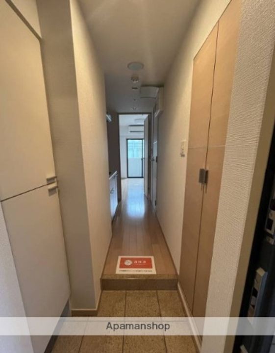 ドゥーエ大森の玄関