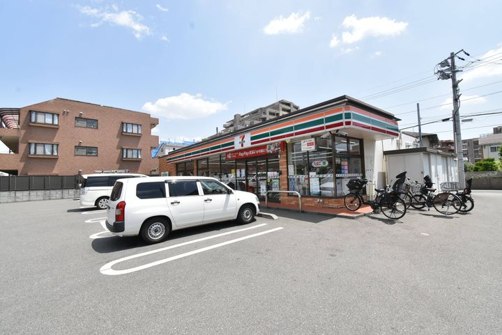 グリーンパレス柏野の周辺