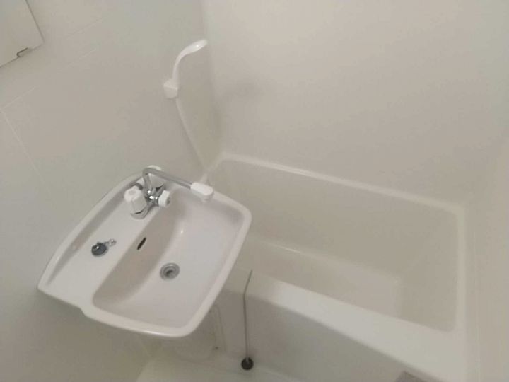 レオパレスハーモニー204の風呂