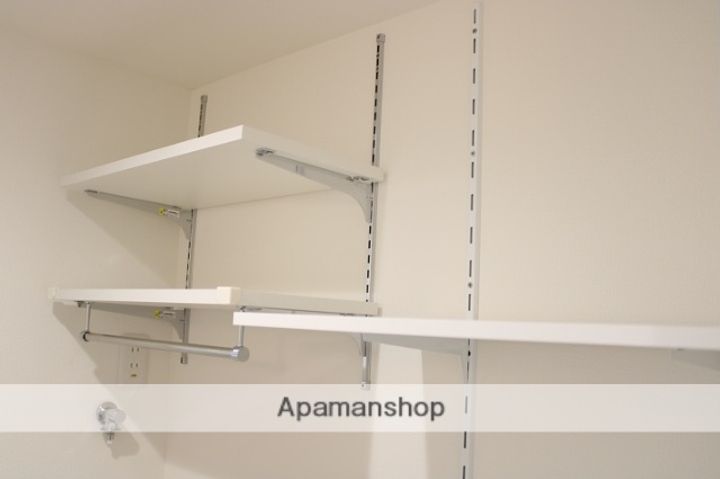 東京都調布市上石原1丁目の賃貸アパート301の内装