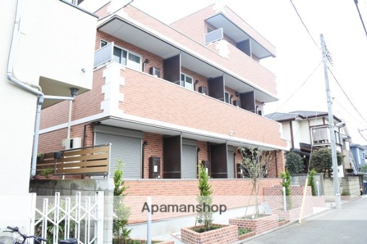 東京都調布市上石原1丁目の賃貸アパート301の外観