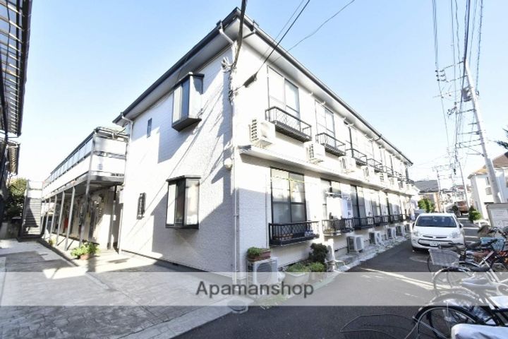 東京都調布市国領町7丁目の賃貸アパート202の外観