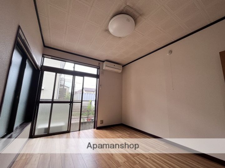 アーレスⅠの内装