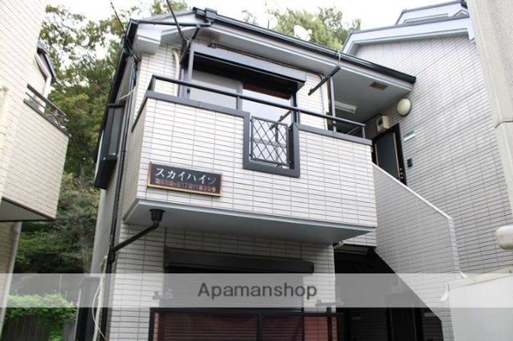 東京都調布市緑ケ丘1丁目の賃貸アパート203の外観