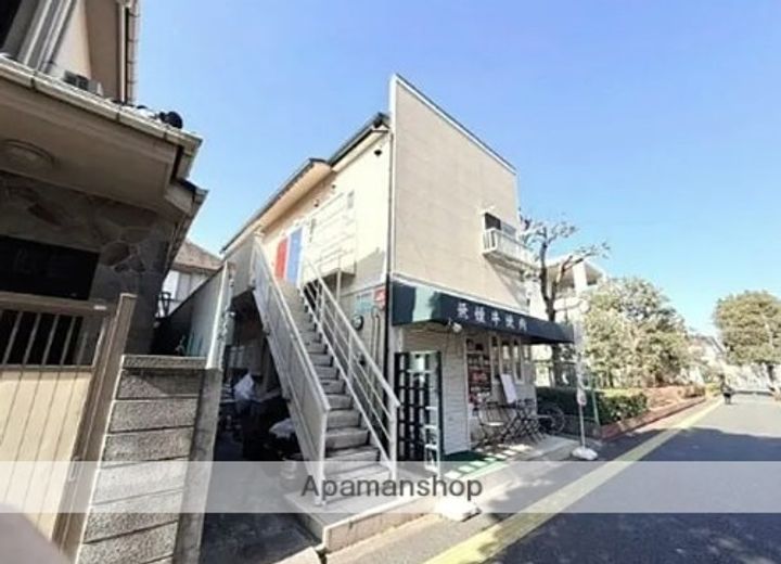 カシューハウス202の外観