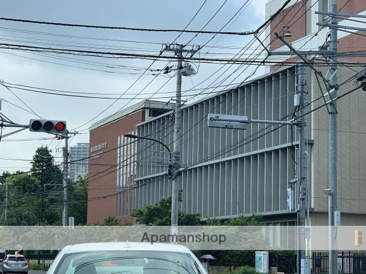 東京都狛江市中和泉4丁目の賃貸アパート202の周辺