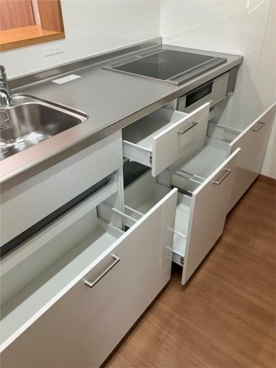 サンライズ登戸IIIのキッチン