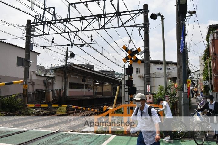 東京都調布市菊野台1丁目の賃貸マンション302の周辺