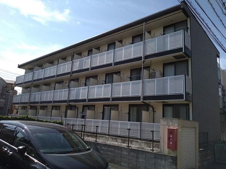 レオパレスサニーハウスの外観