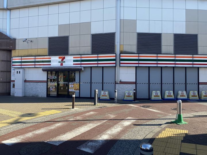 プレイスコート喜多見の周辺