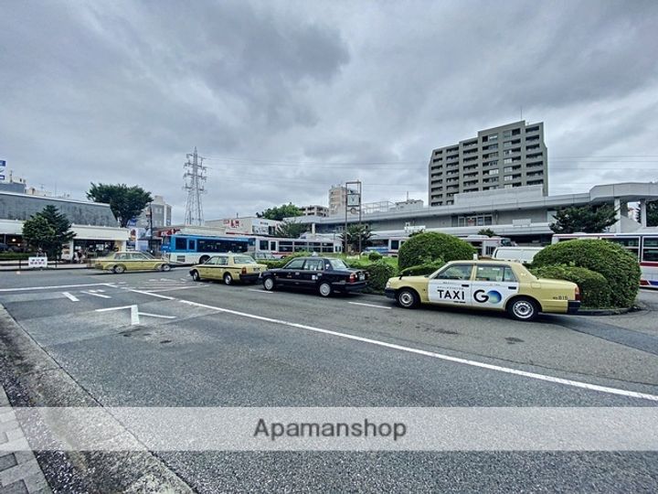 シャンヴォールIZUMIの周辺