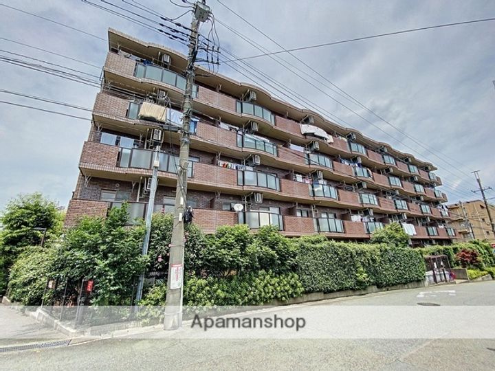 神奈川県川崎市宮前区小台1丁目の賃貸マンション503の外観