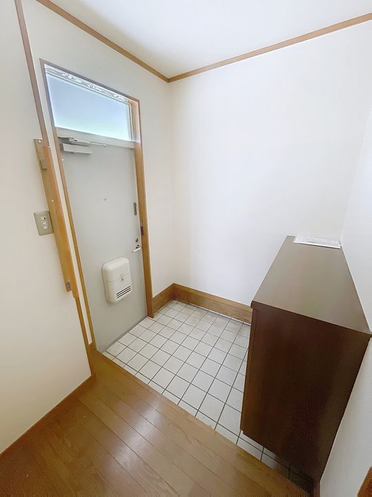 市ヶ尾森ビル弐番館102の玄関