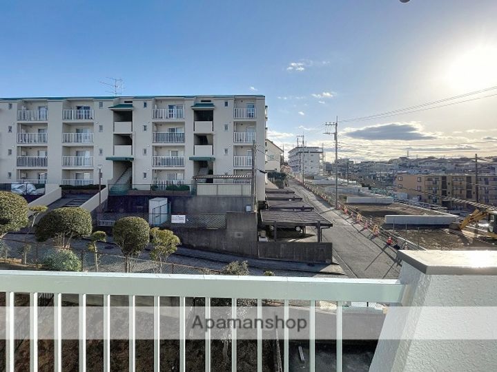 千草台谷本マンションの内装