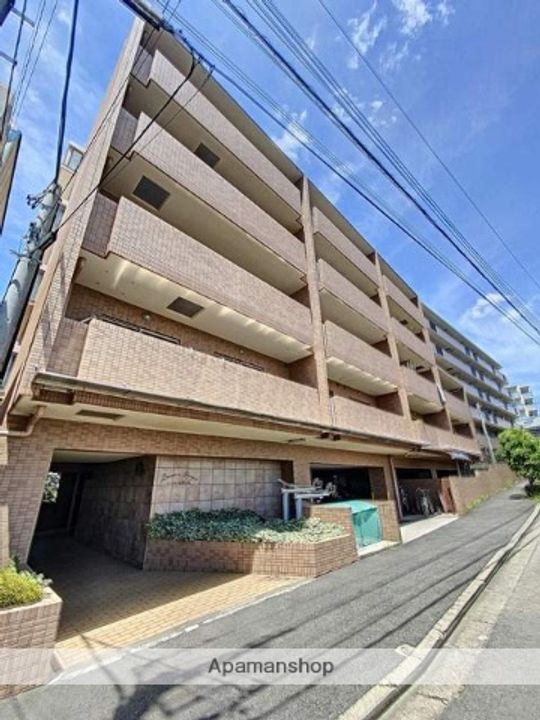 ルミエール市ヶ尾の外観