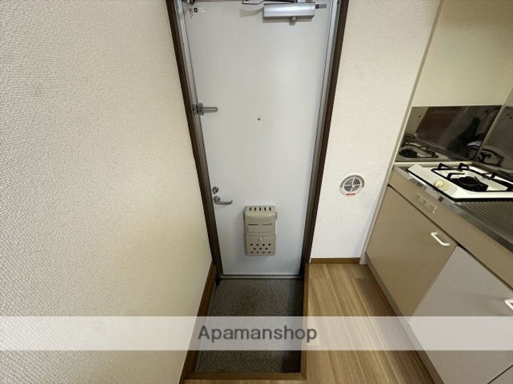 セイフウハイツ102の玄関