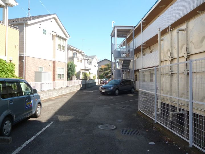 相模原ロイヤルハイツ103の外観