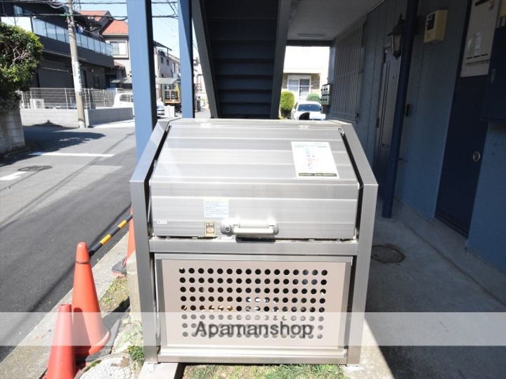神奈川県相模原市中央区淵野辺本町3丁目の賃貸マンションの外観