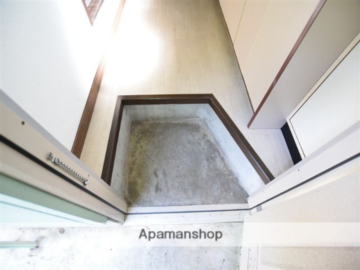 コーポ佐野の玄関