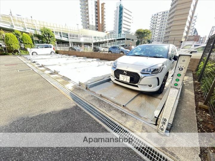 ローヤルシティ相模大野の外観