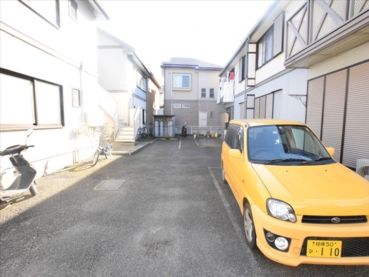 コスモヴィレッジくさなぎⅢの外観