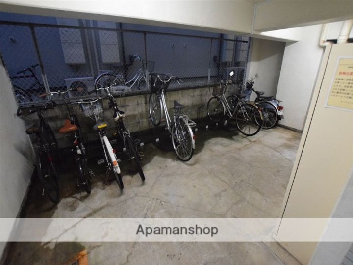 神奈川県座間市相武台3丁目の賃貸マンションの外観