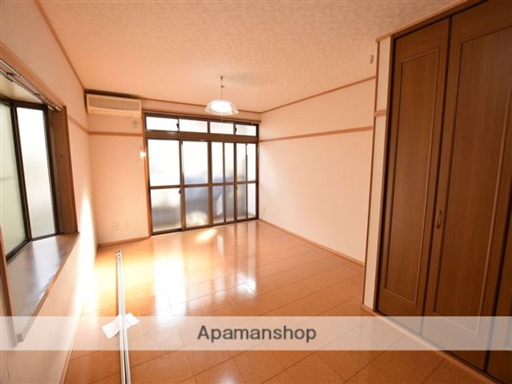 コーポパラフの居間