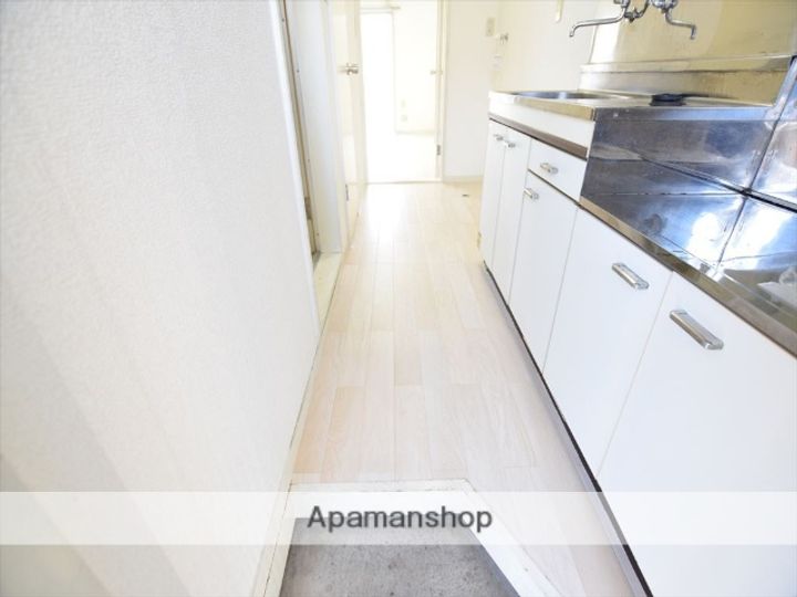 神奈川県相模原市南区相模台2丁目の賃貸アパート1011の玄関