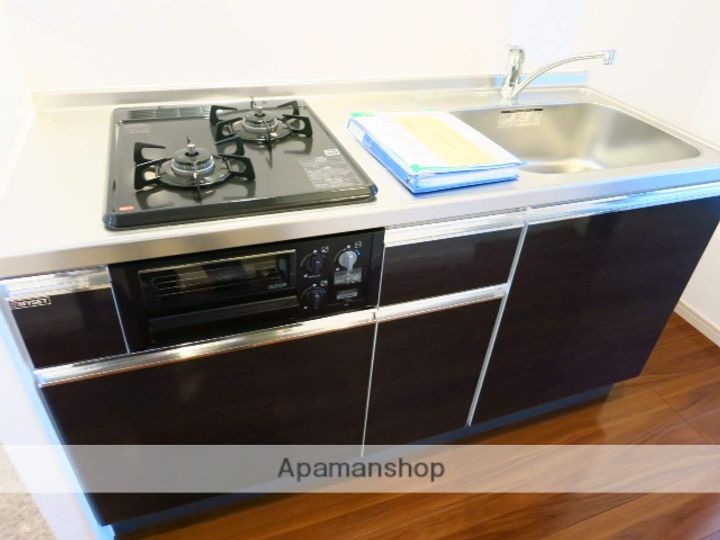 神奈川県大和市西鶴間1丁目の賃貸アパートのキッチン