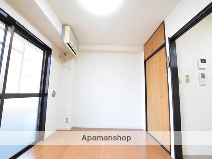 神奈川県大和市中央林間3丁目の賃貸マンション102の内装