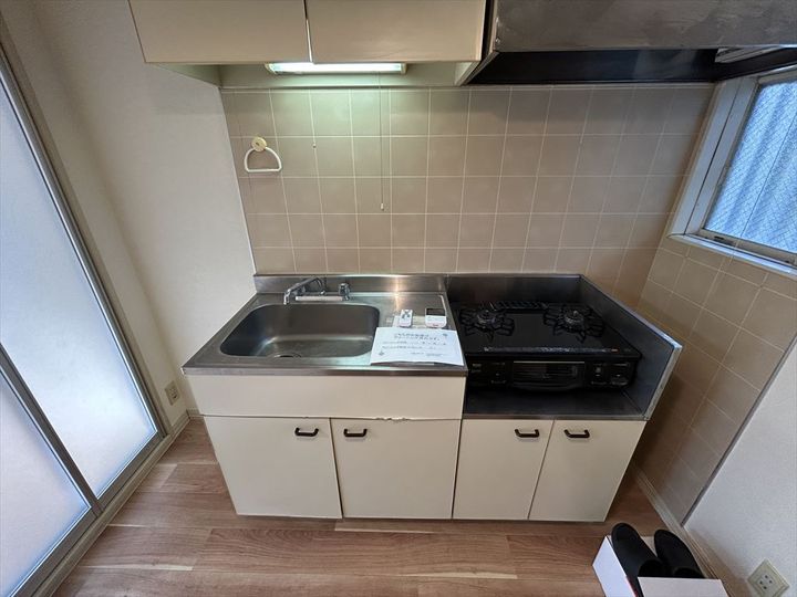 リリーズハウス相模大野102のキッチン