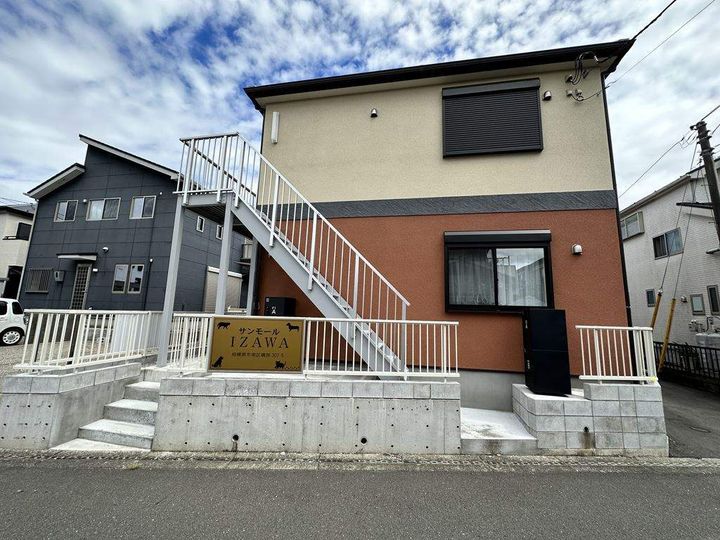 神奈川県相模原市南区磯部の賃貸アパート102の外観