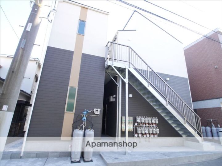神奈川県相模原市中央区鹿沼台1丁目の賃貸アパート205の外観