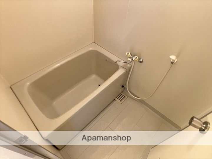 カーサ千代田302の風呂