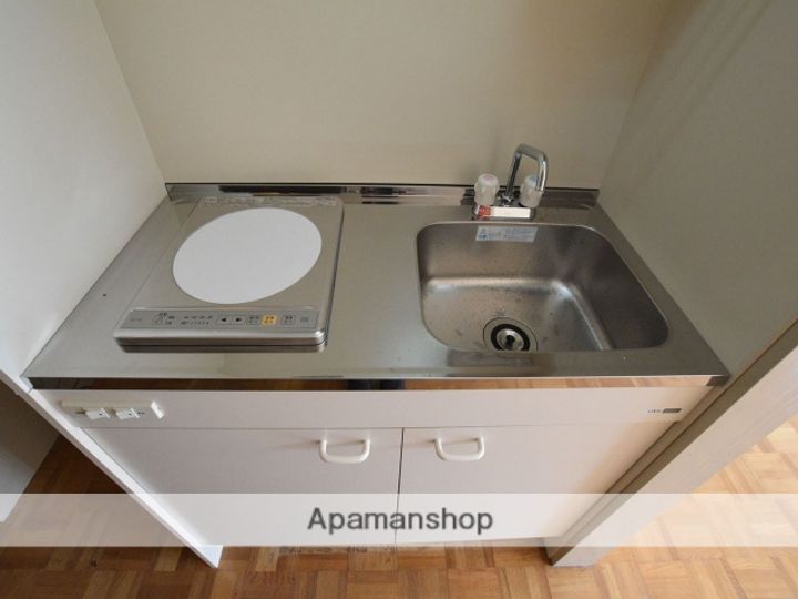 東京都町田市忠生3丁目の賃貸アパートのキッチン
