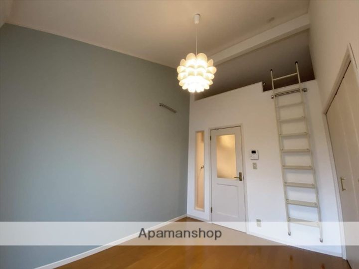 セレンディップの内装