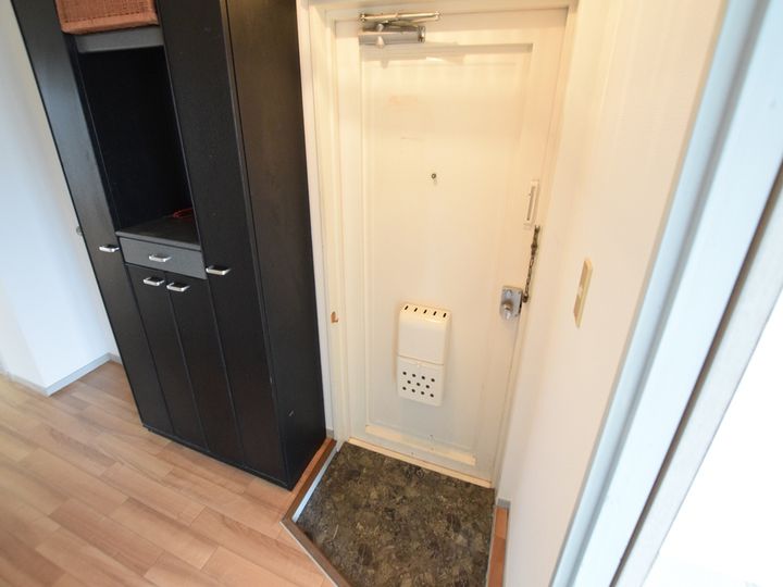 神奈川県相模原市緑区東橋本3丁目の賃貸マンションの玄関
