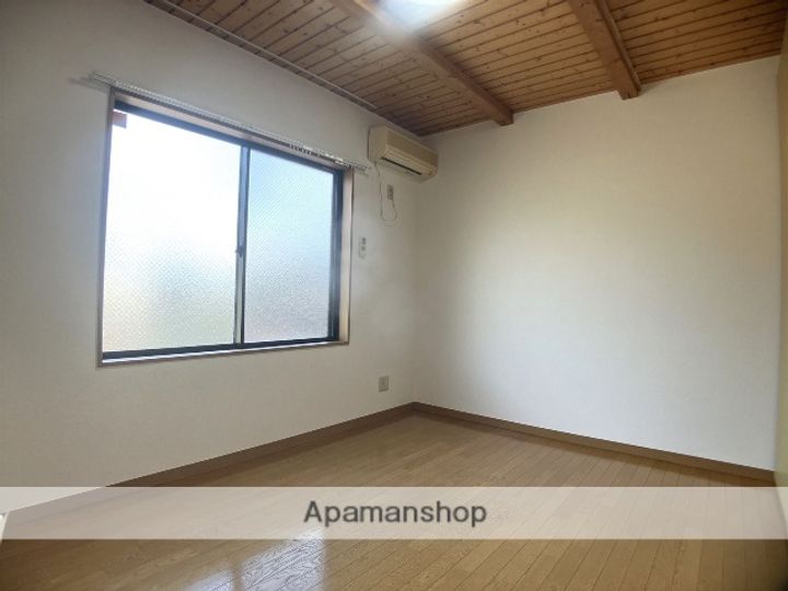 神奈川県相模原市南区下溝の賃貸アパートの内装