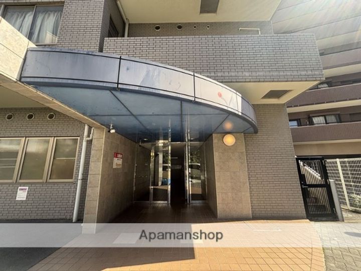 神奈川県相模原市中央区淵野辺3丁目の賃貸マンションの外観