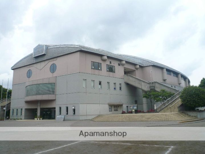 神奈川県相模原市中央区高根2丁目の賃貸アパートの周辺