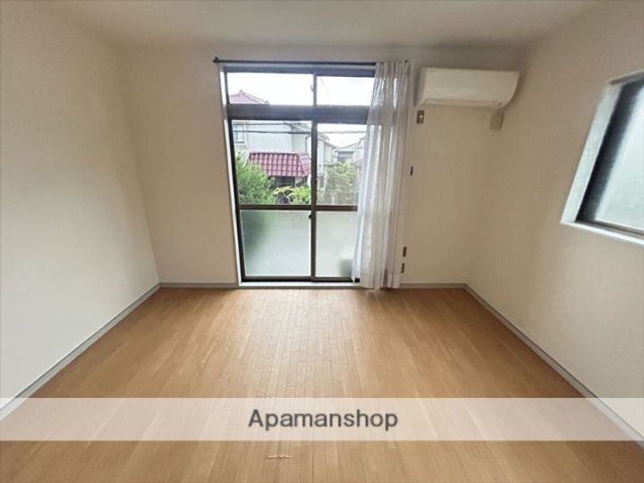 ブルク大澤の居間