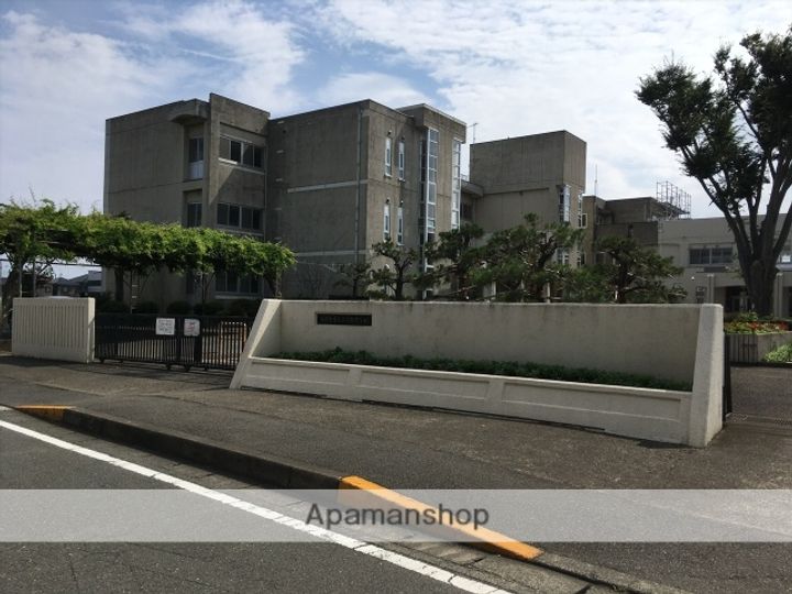 ハイツエスポアールの周辺