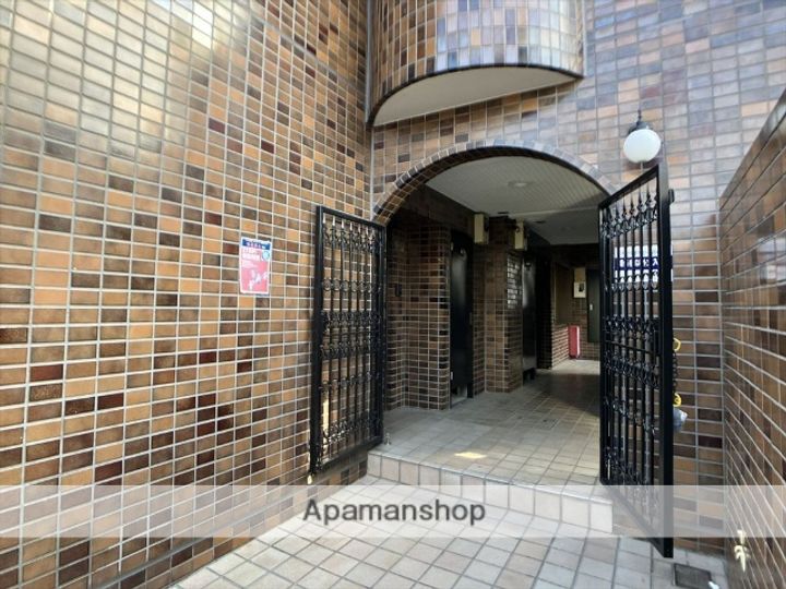 グランドハイム101の外観