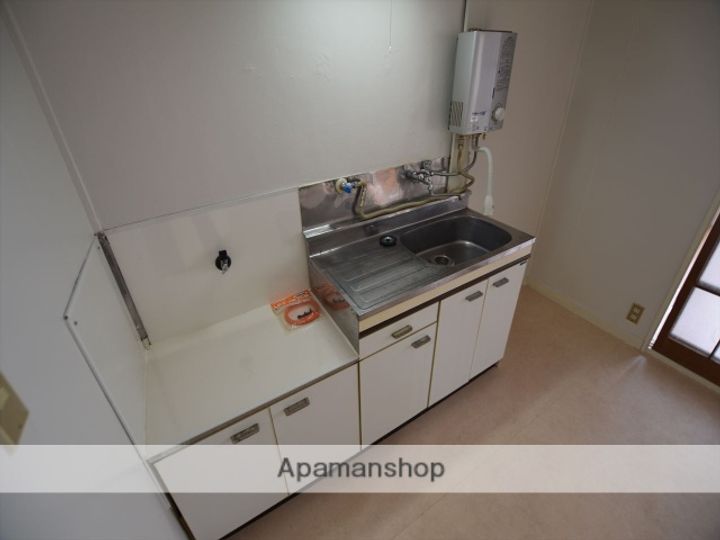 神奈川県相模原市中央区矢部4丁目の賃貸アパートのキッチン