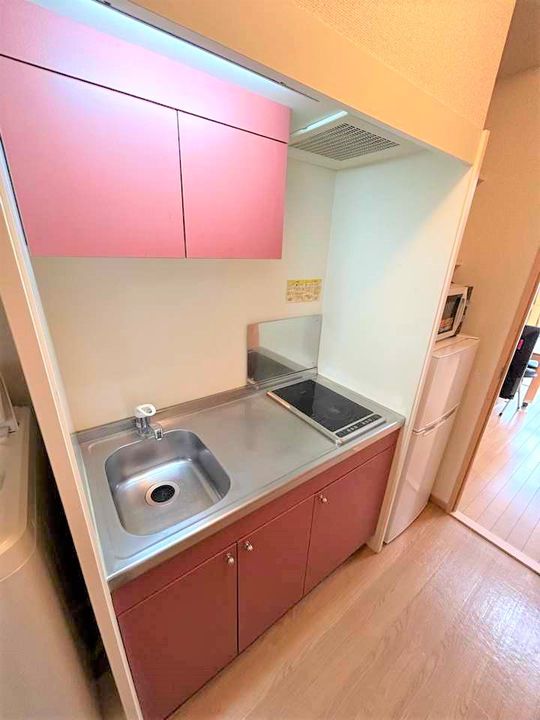 レオパレス鹿沼台LA1のキッチン