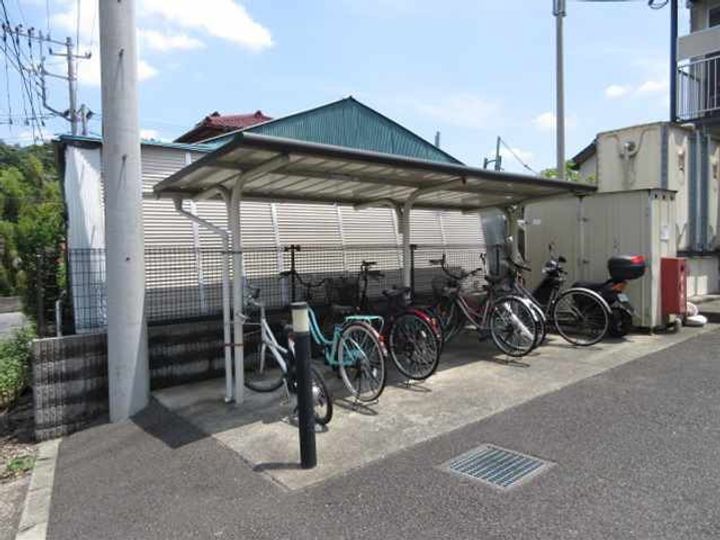 レオパレスサンピュアⅠの外観
